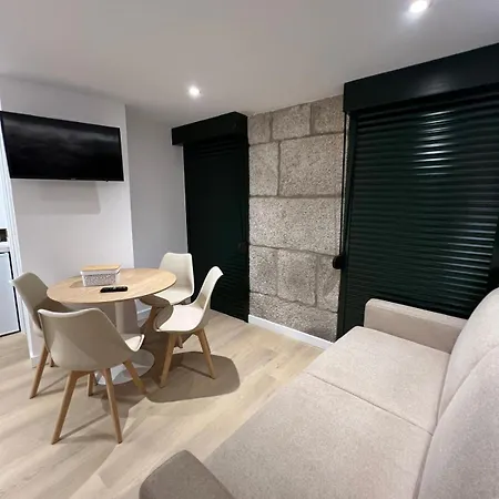 Apartamentos-loft A Muralla * Tui