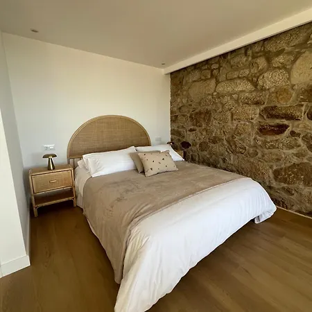 Διαμέρισμα Apartamentos-loft A Muralla Tui