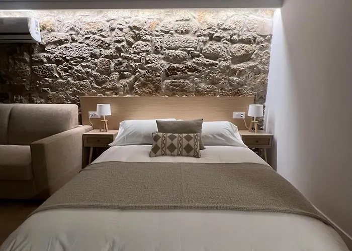 Apartamentos-loft A Muralla *